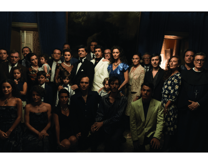 The Traitor-Ensemble