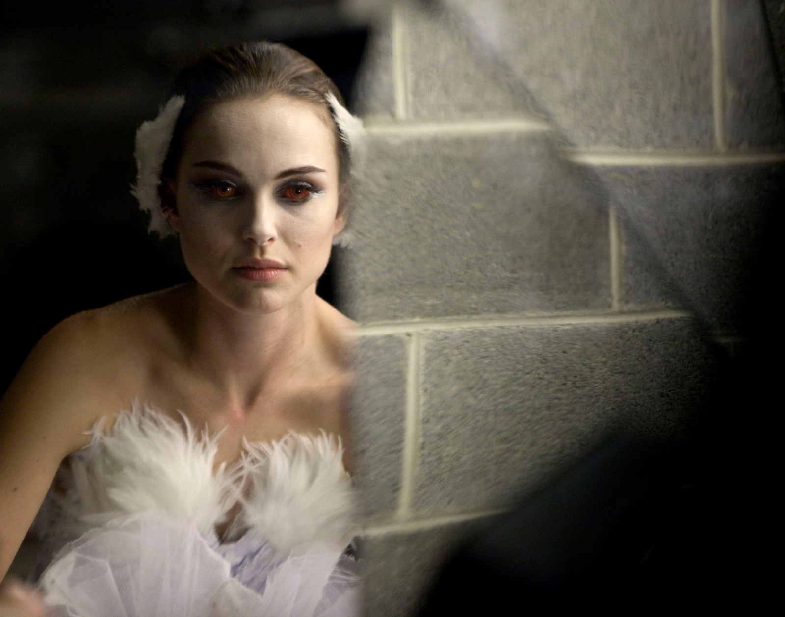Black Swan + Discussion - Presented by The Nottingham Horror Collective image