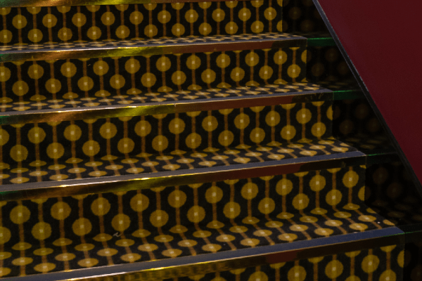 Stairs_to_Screen_1